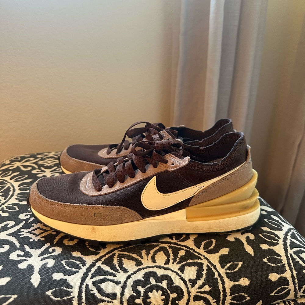 Nike Waffle One Shoes